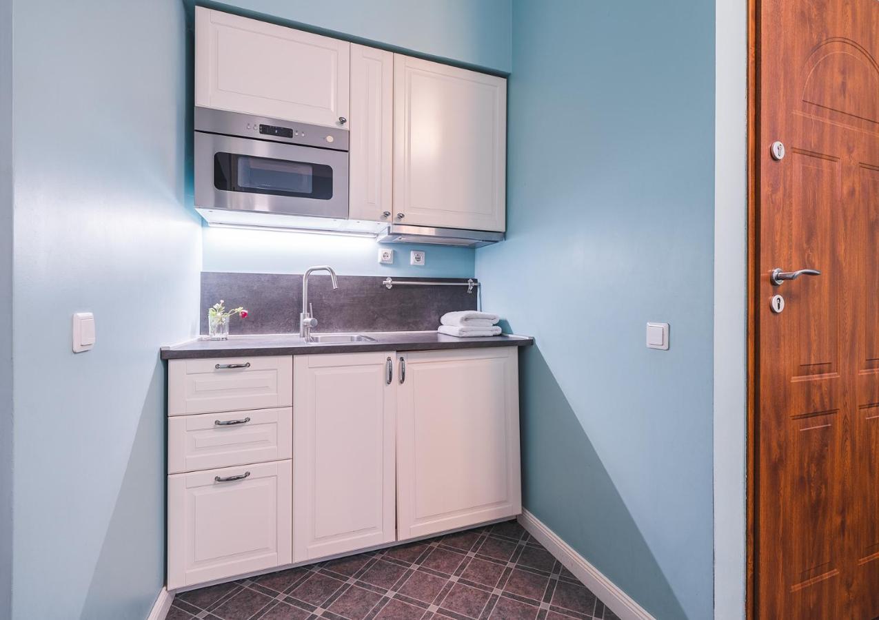 Station Self Check-In Apartments Вильнюс Экстерьер фото